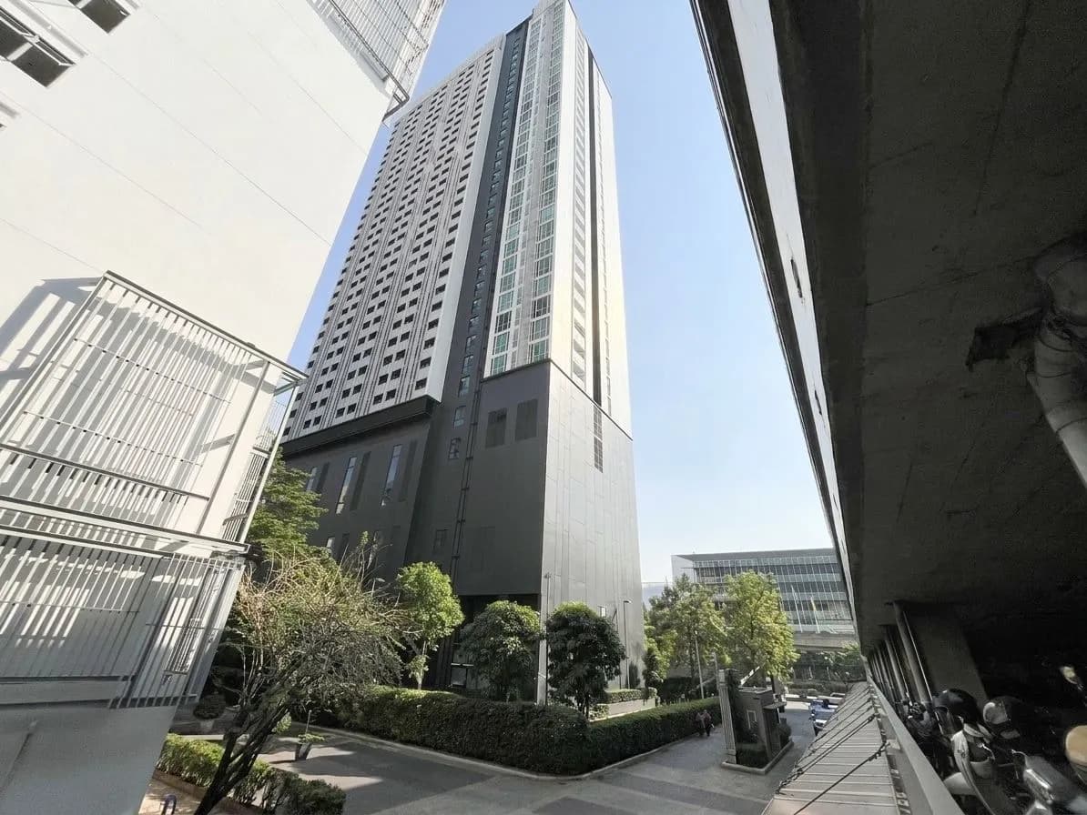 A Space ID Asok-Ratchada